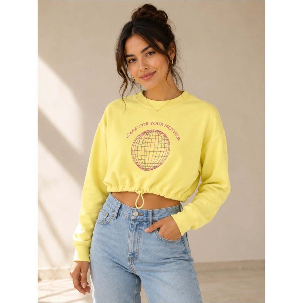 BP. Women's Yellow Cropped Graphic Sweatshirt Organic Cotton Size Small